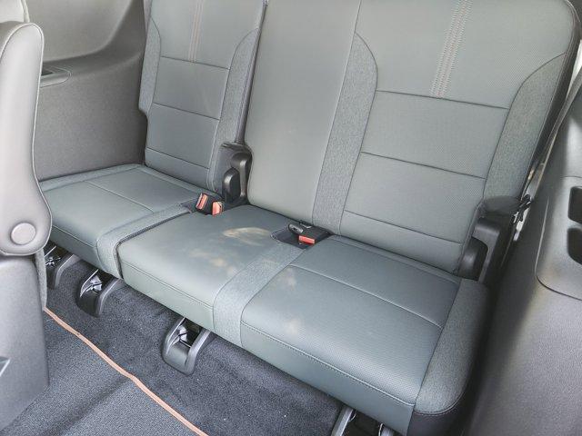 new 2025 GMC Acadia car, priced at $50,431