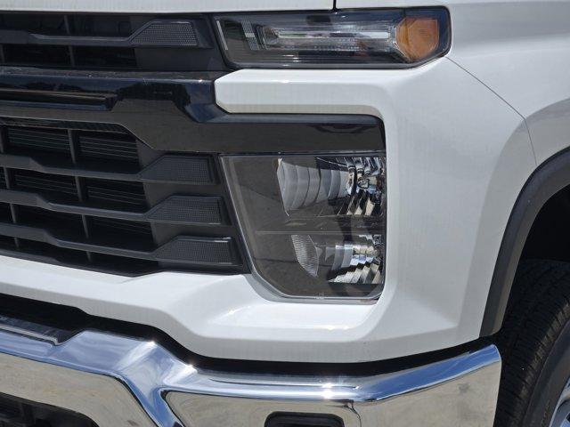 new 2025 Chevrolet Silverado 2500 car, priced at $43,528