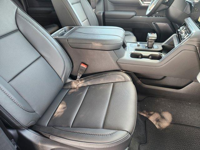 new 2025 GMC Sierra 1500 car, priced at $68,895