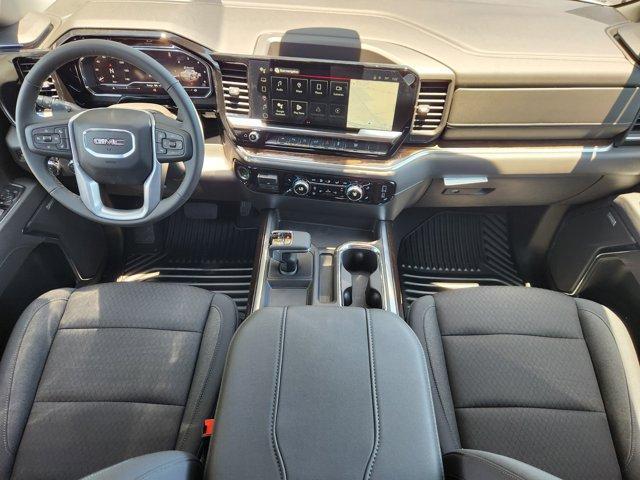 new 2025 GMC Sierra 1500 car, priced at $55,195