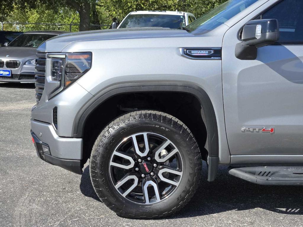 used 2023 GMC Sierra 1500 car, priced at $51,577
