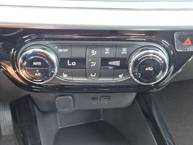 new 2025 Chevrolet Trax car, priced at $24,985