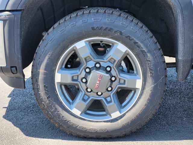 new 2025 GMC Sierra 2500 car, priced at $70,165