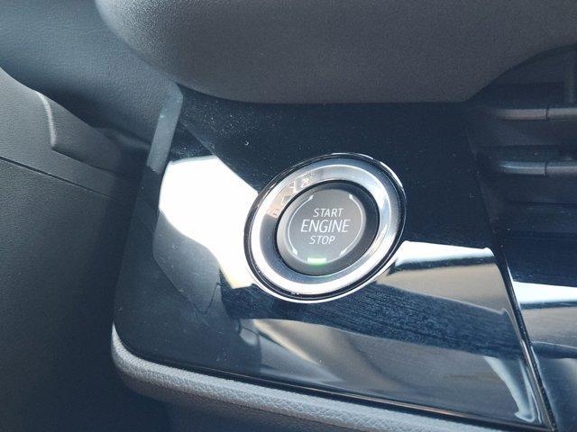 new 2025 Buick Envision car, priced at $38,980