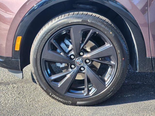 new 2025 Buick Envision car, priced at $38,980