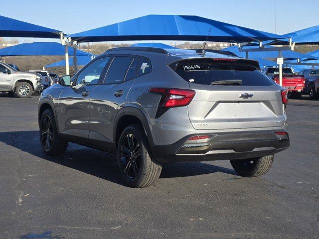 new 2025 Chevrolet Trax car