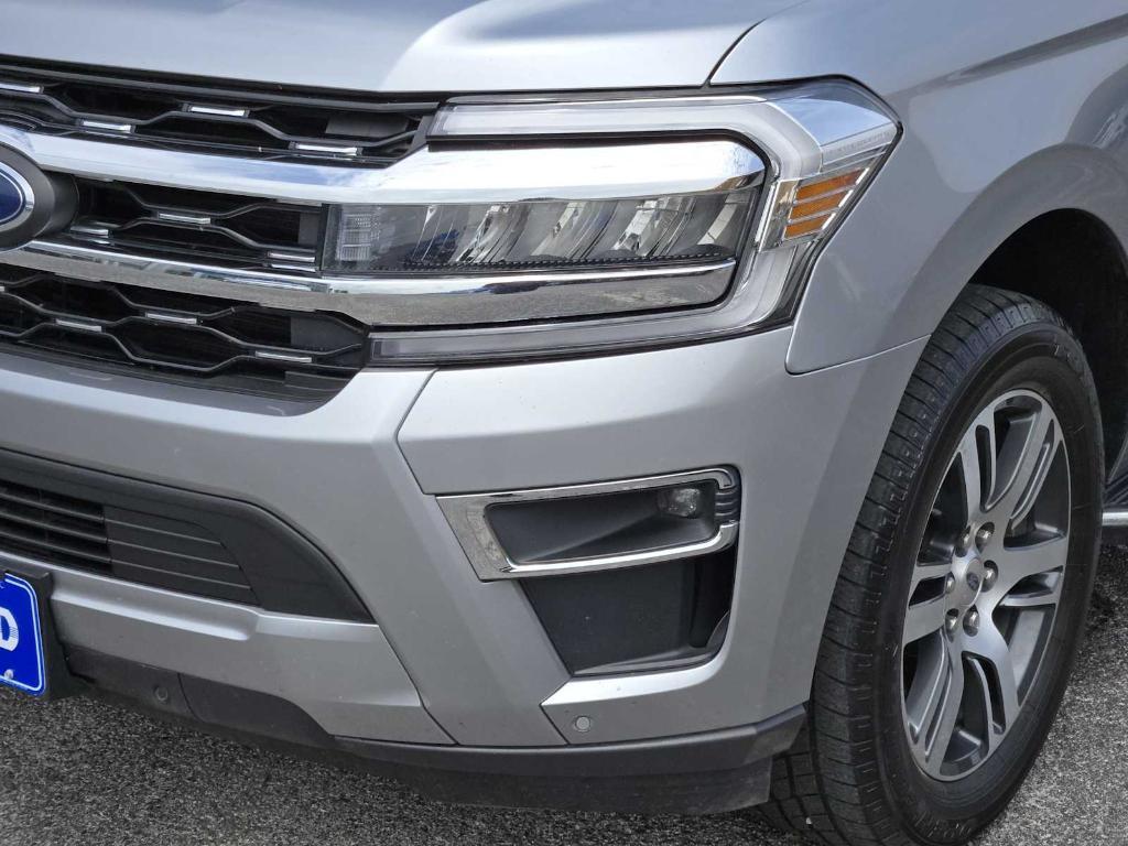 used 2022 Ford Expedition car, priced at $42,177