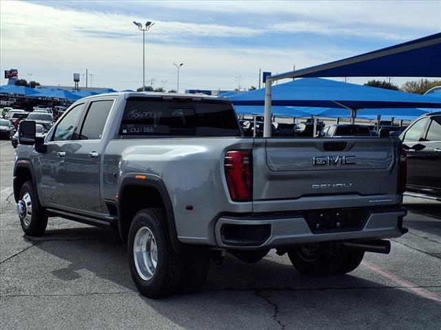 new 2025 GMC Sierra 3500 car, priced at $97,260