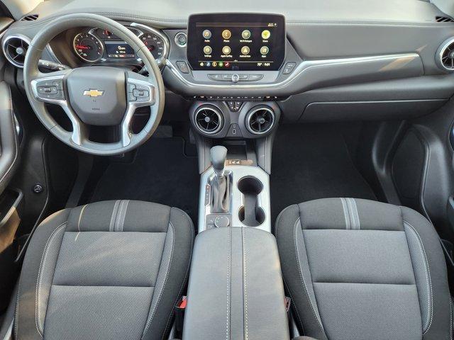 new 2025 Chevrolet Blazer car, priced at $38,255