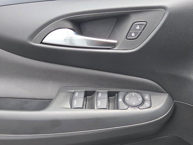 new 2025 Buick Envista car, priced at $26,326