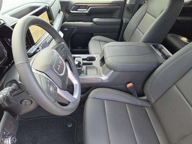 new 2025 GMC Sierra 1500 car, priced at $58,020