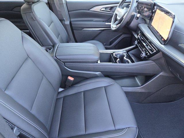 new 2026 Chevrolet Traverse car, priced at $42,980