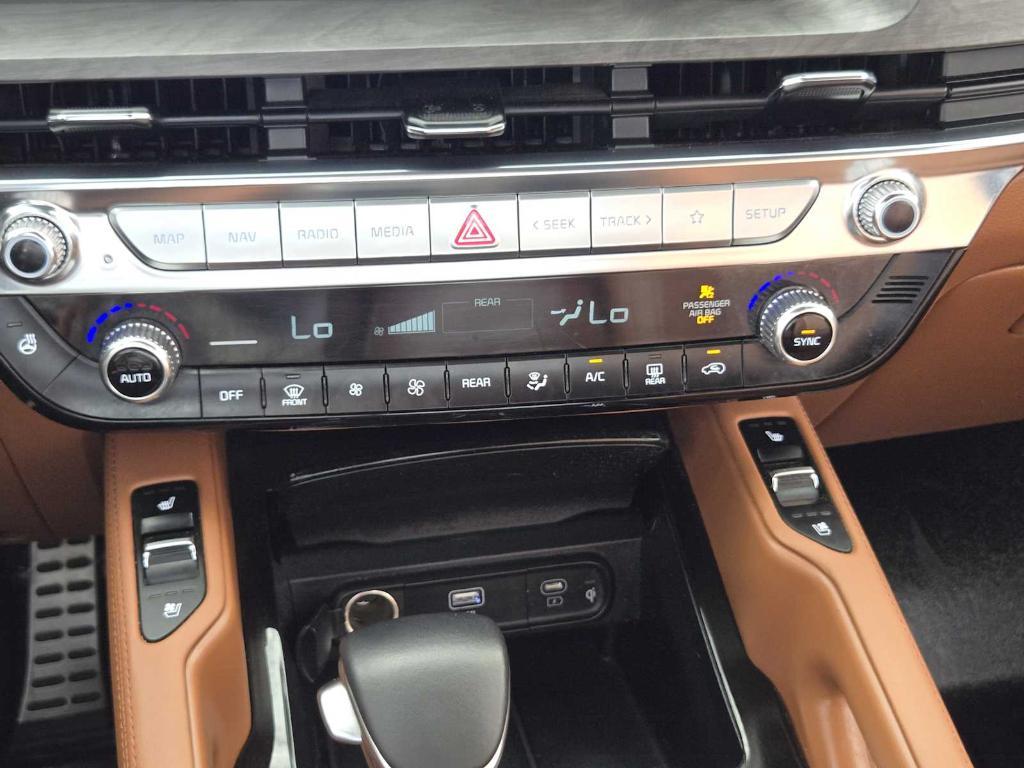 used 2023 Kia Telluride car, priced at $42,277
