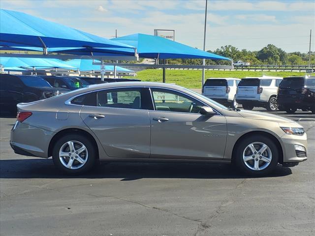 new 2025 Chevrolet Malibu car, priced at $25,495