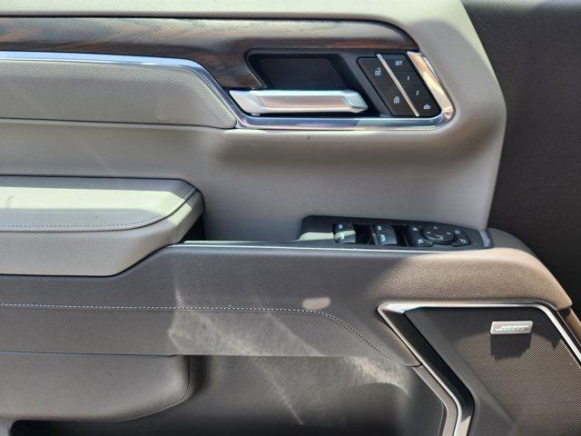 new 2025 GMC Sierra 1500 car, priced at $57,525