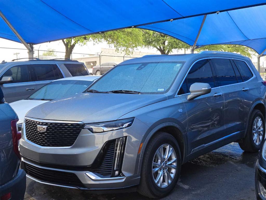 used 2023 Cadillac XT6 car, priced at $34,455