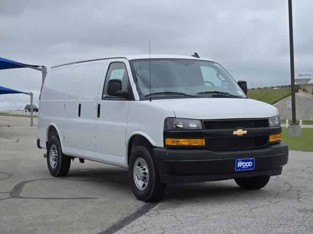 new 2025 Chevrolet Express 2500 car, priced at $48,492