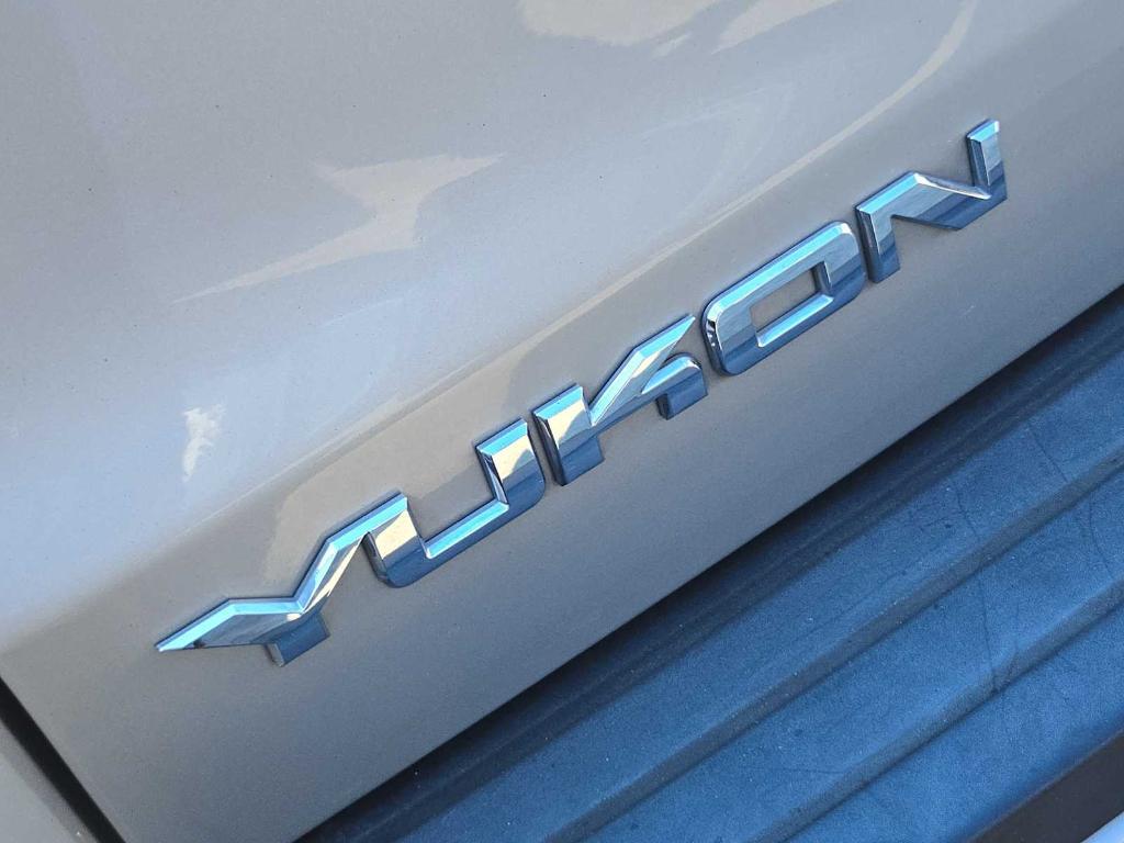 used 2015 GMC Yukon car, priced at $22,455