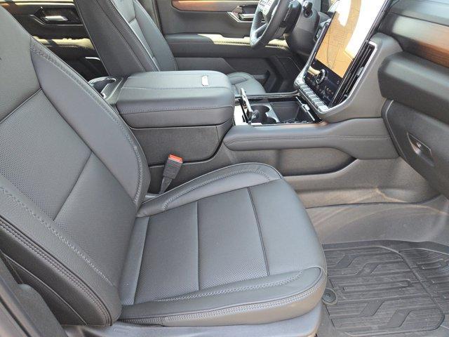 new 2025 GMC Yukon car, priced at $94,670
