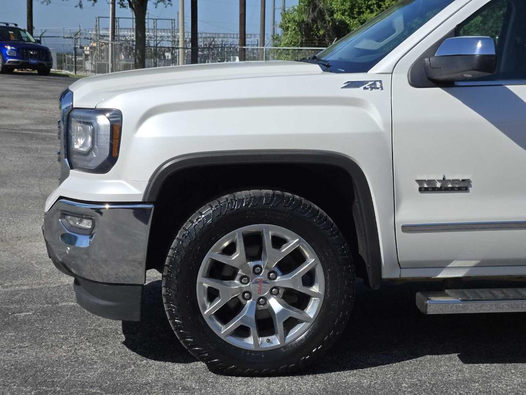 used 2018 GMC Sierra 1500 car, priced at $27,577
