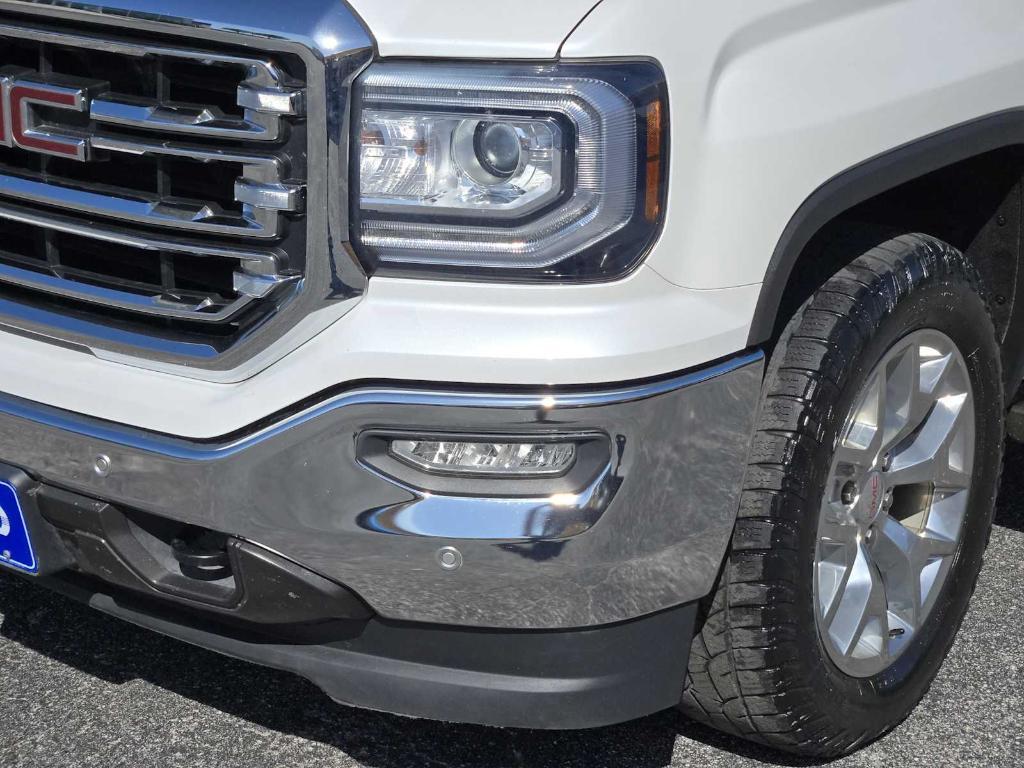used 2018 GMC Sierra 1500 car, priced at $27,577