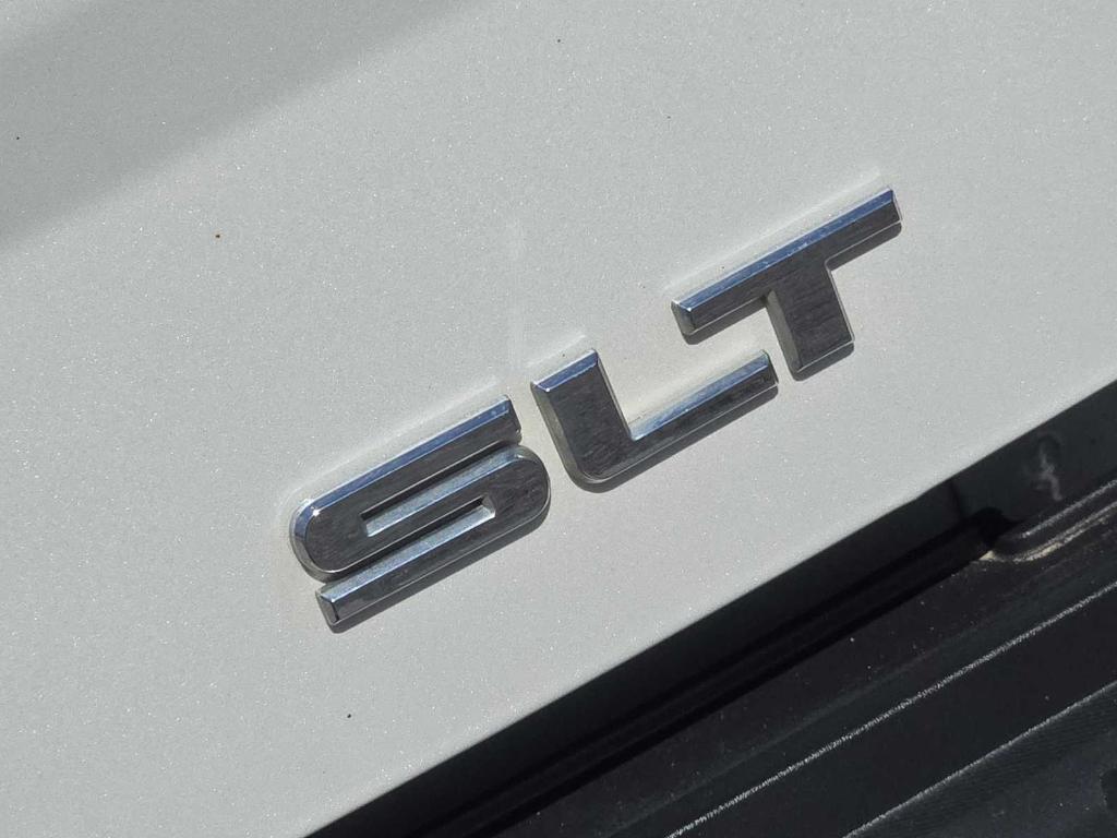used 2018 GMC Sierra 1500 car, priced at $27,577