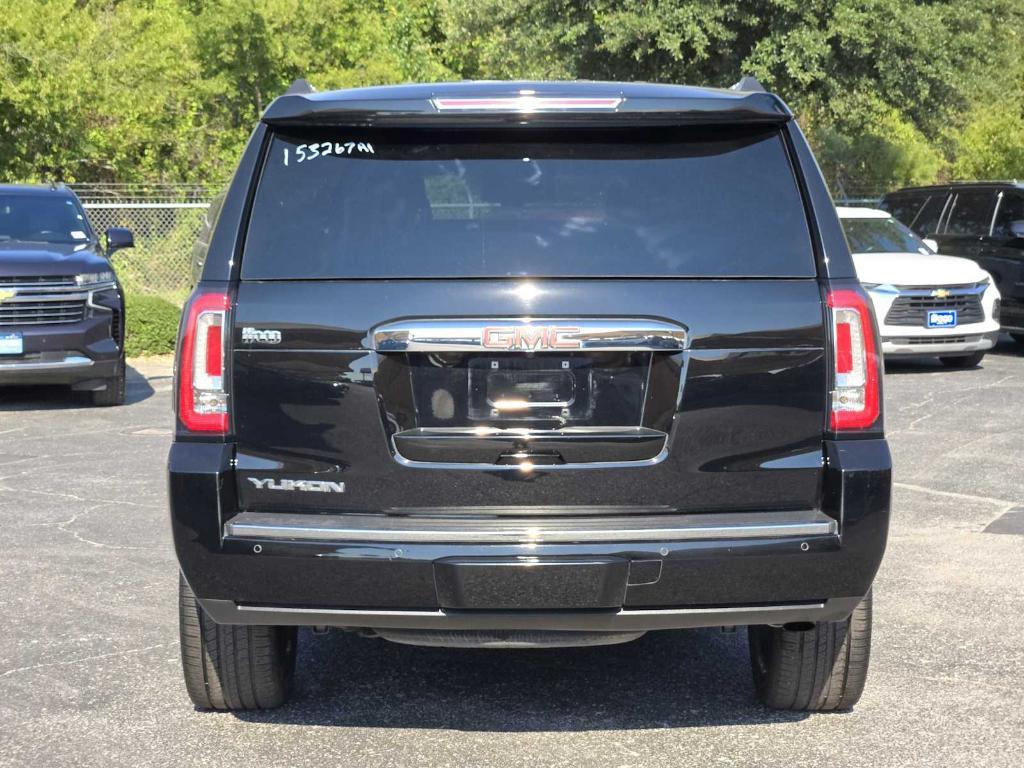 used 2019 GMC Yukon car, priced at $26,677