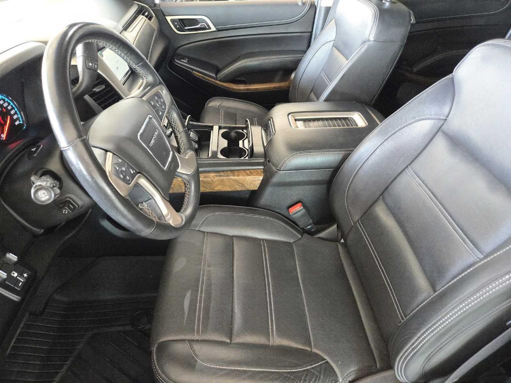 used 2019 GMC Yukon car, priced at $26,677