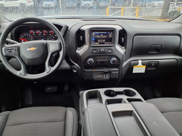 new 2025 Chevrolet Silverado 1500 car, priced at $39,740