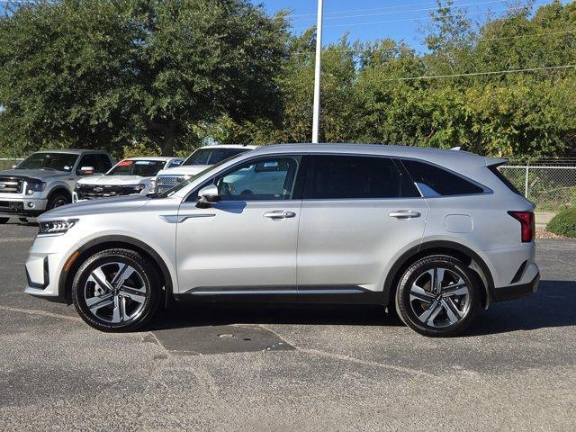 used 2023 Kia Sorento Hybrid car, priced at $27,777