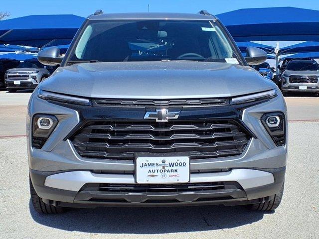 new 2025 Chevrolet TrailBlazer car, priced at $28,370