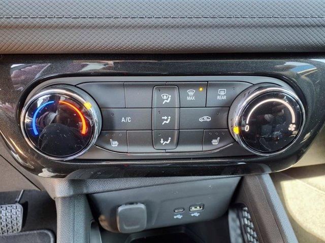 new 2025 Chevrolet TrailBlazer car, priced at $28,370