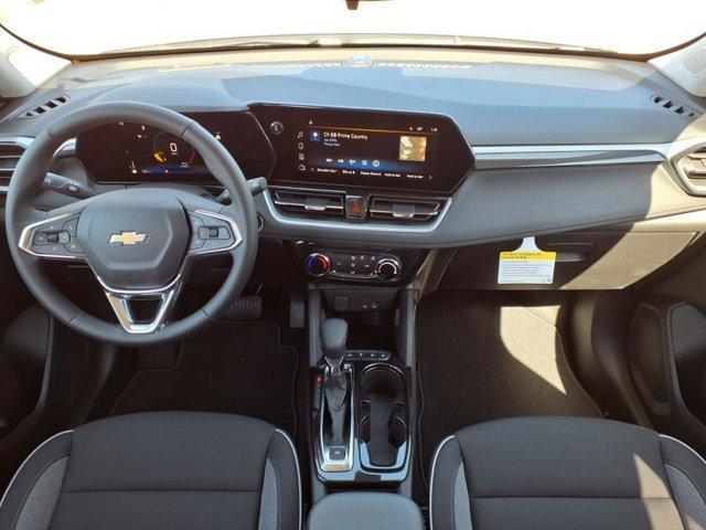 new 2025 Chevrolet TrailBlazer car, priced at $28,370