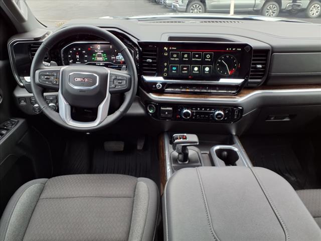 new 2024 GMC Sierra 1500 car, priced at $52,045