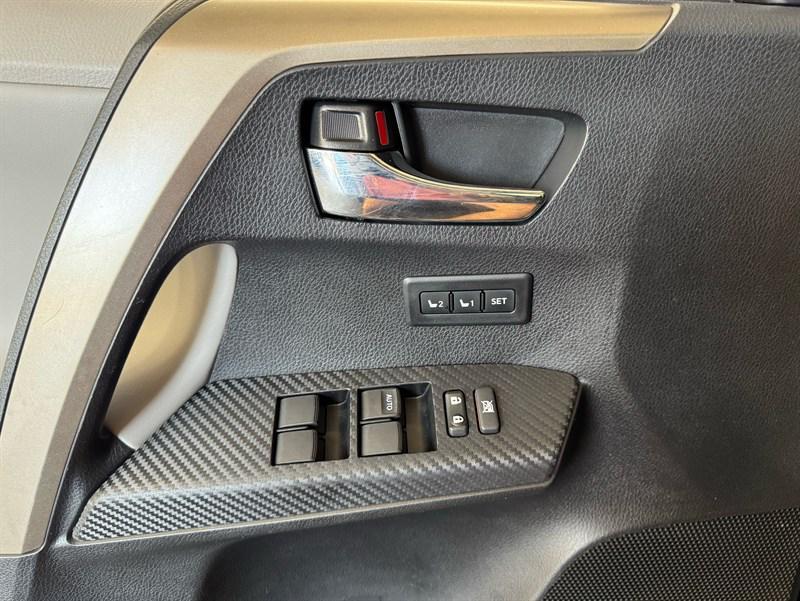 used 2013 Toyota RAV4 car, priced at $11,800