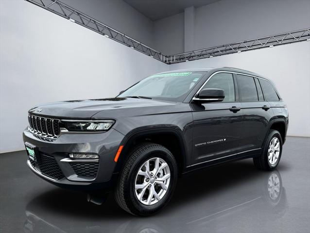 used 2022 Jeep Grand Cherokee car, priced at $32,985