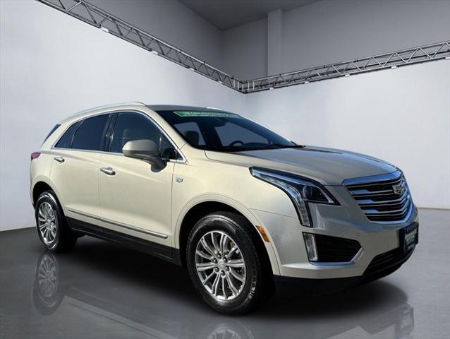 used 2017 Cadillac XT5 car, priced at $20,900