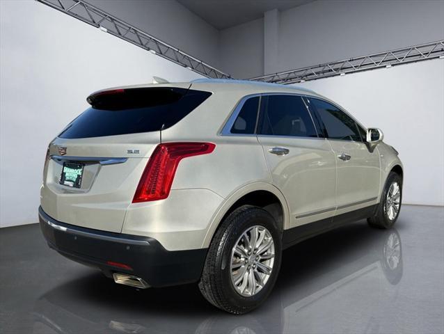 used 2017 Cadillac XT5 car, priced at $20,900