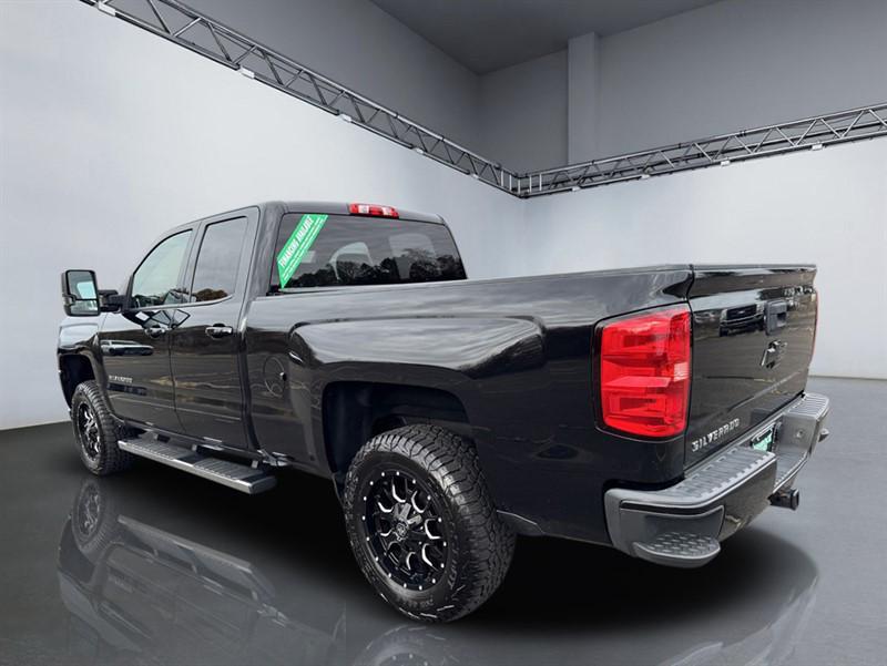 used 2018 Chevrolet Silverado 1500 car, priced at $22,778