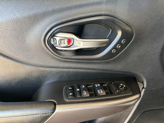 used 2019 Jeep Cherokee car, priced at $16,995