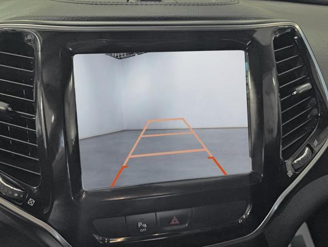 used 2019 Jeep Cherokee car, priced at $16,995