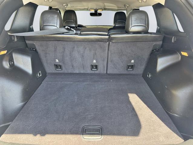 used 2019 Jeep Cherokee car, priced at $16,995