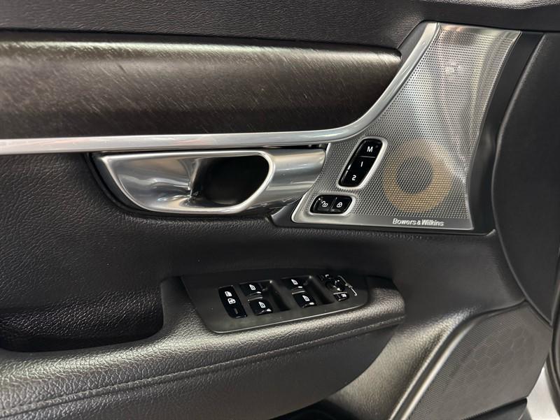 used 2017 Volvo V90 Cross Country car, priced at $19,999