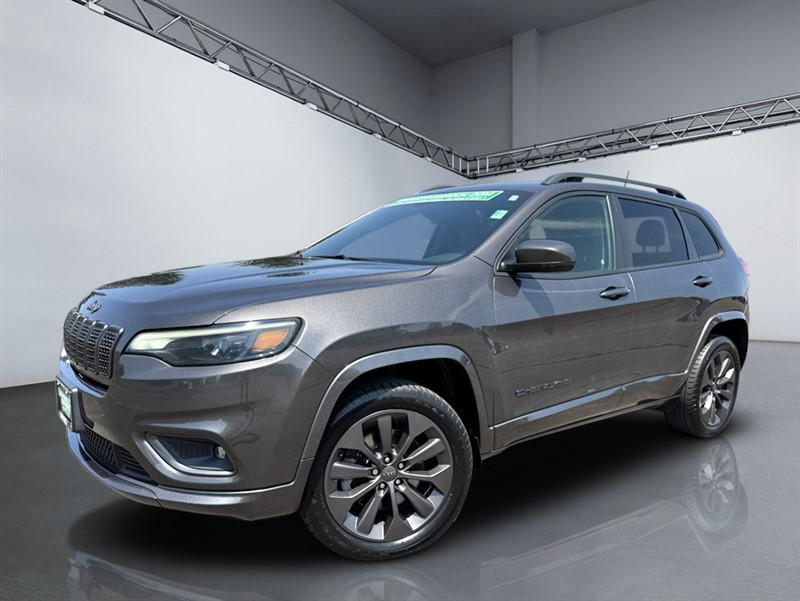 used 2019 Jeep Cherokee car, priced at $15,995