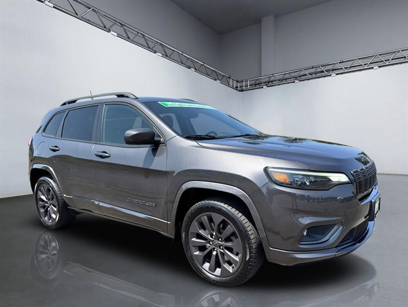used 2019 Jeep Cherokee car, priced at $15,995