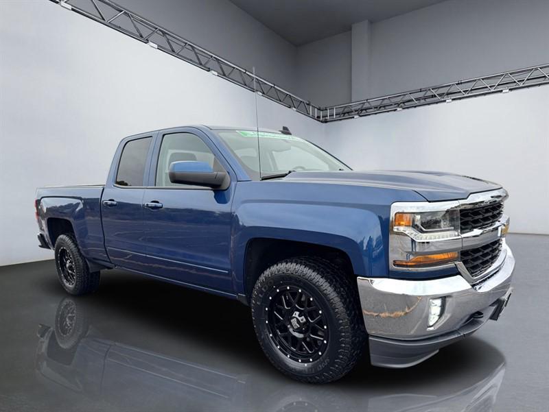 used 2018 Chevrolet Silverado 1500 car, priced at $27,900