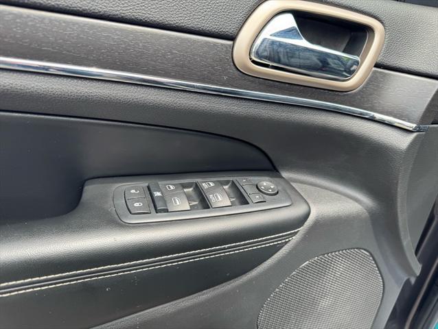 used 2016 Jeep Grand Cherokee car, priced at $16,995