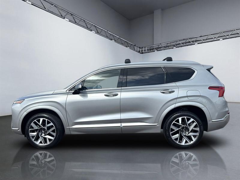 used 2022 Hyundai Santa Fe car, priced at $27,994