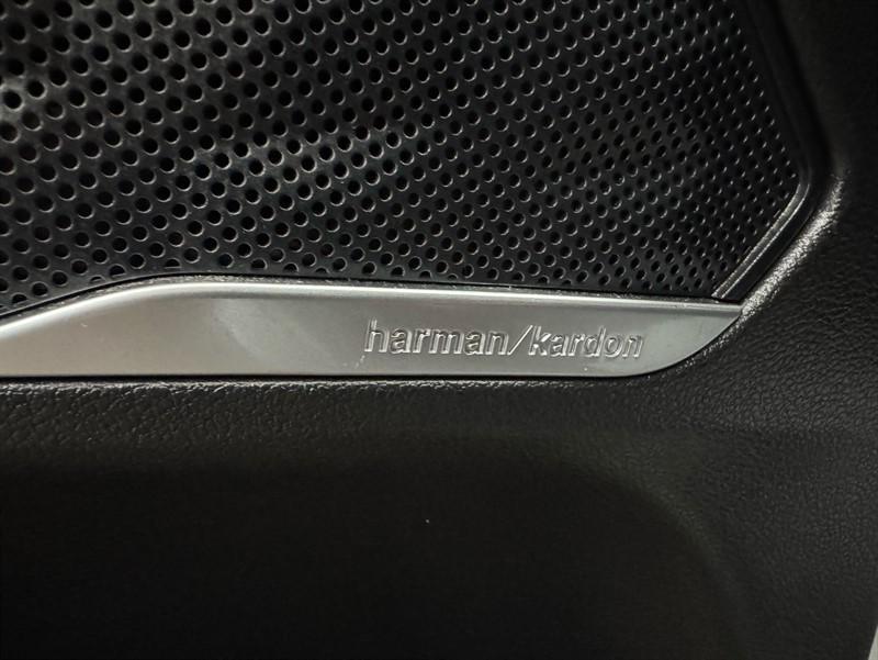 used 2022 Hyundai Santa Fe car, priced at $27,994