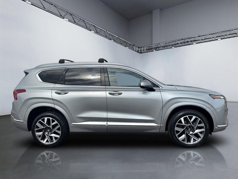 used 2022 Hyundai Santa Fe car, priced at $27,994